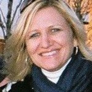 Meet your Posher, Joelle